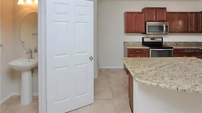 Building Photo - 4718 Somerset Hill Ln