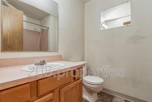 Building Photo - 3425 W Glenn St
