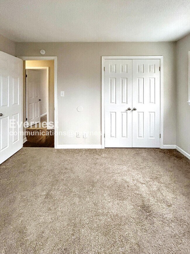 Building Photo - 561 Brightsfield Ct