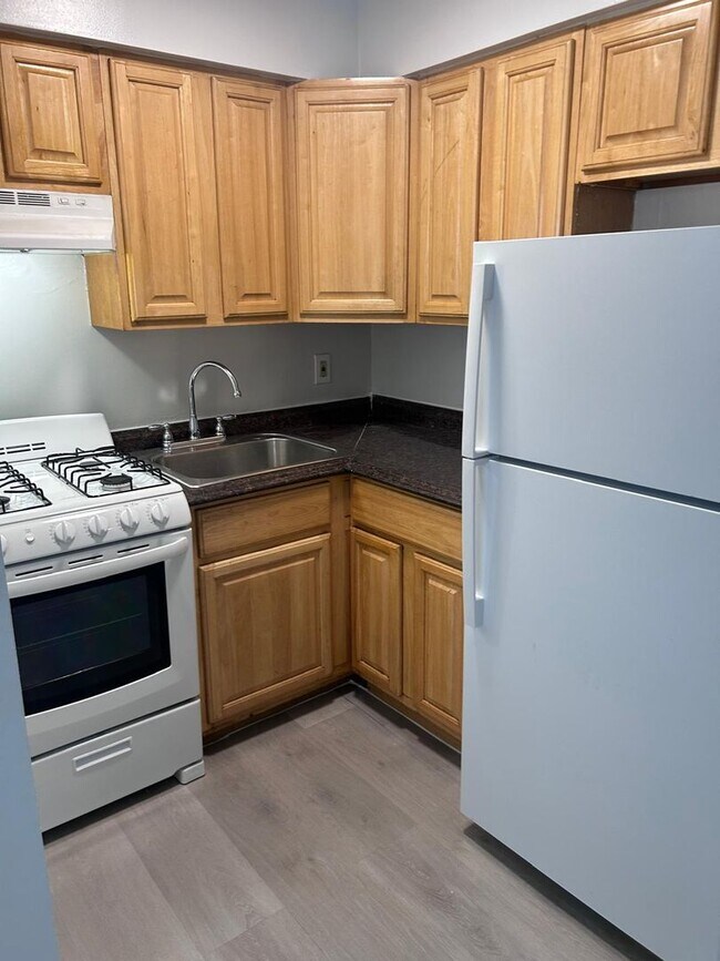 Interior Photo - Fernwood Gardens