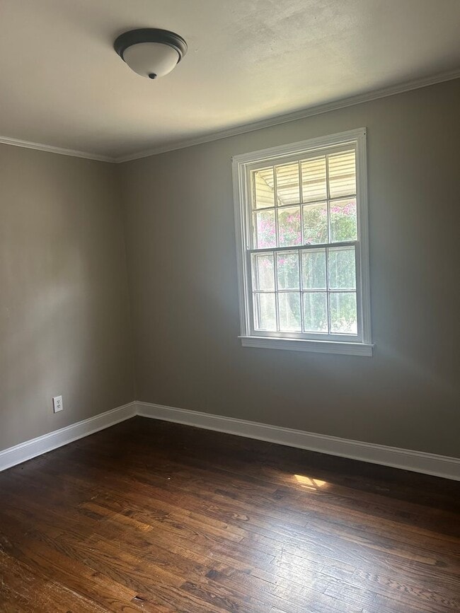 Building Photo - Home in Rossville GA