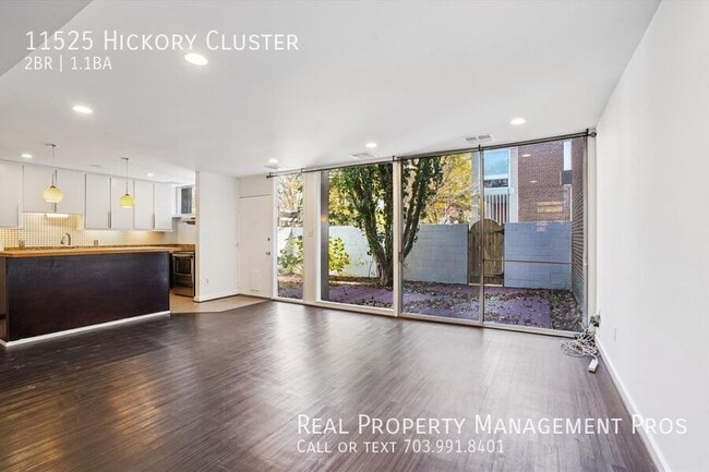 Building Photo - 11525 Hickory Cluster