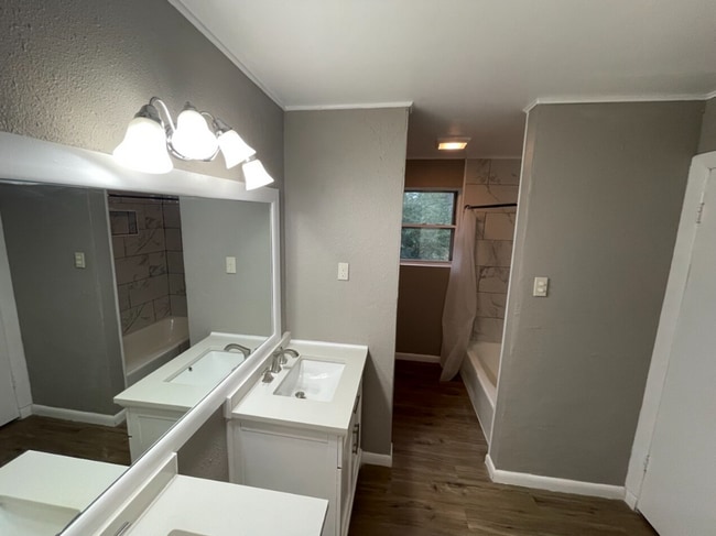 Building Photo - **Available Now...Never Have to Move Again! Don’t Miss Out…This Home Will Go Fast!**