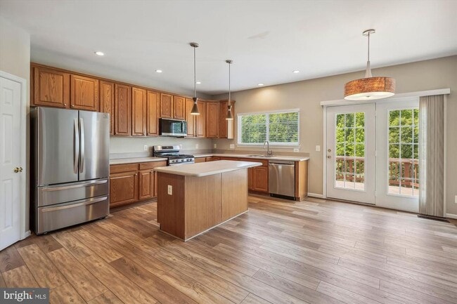 Building Photo - 2973 Myrtlewood Dr