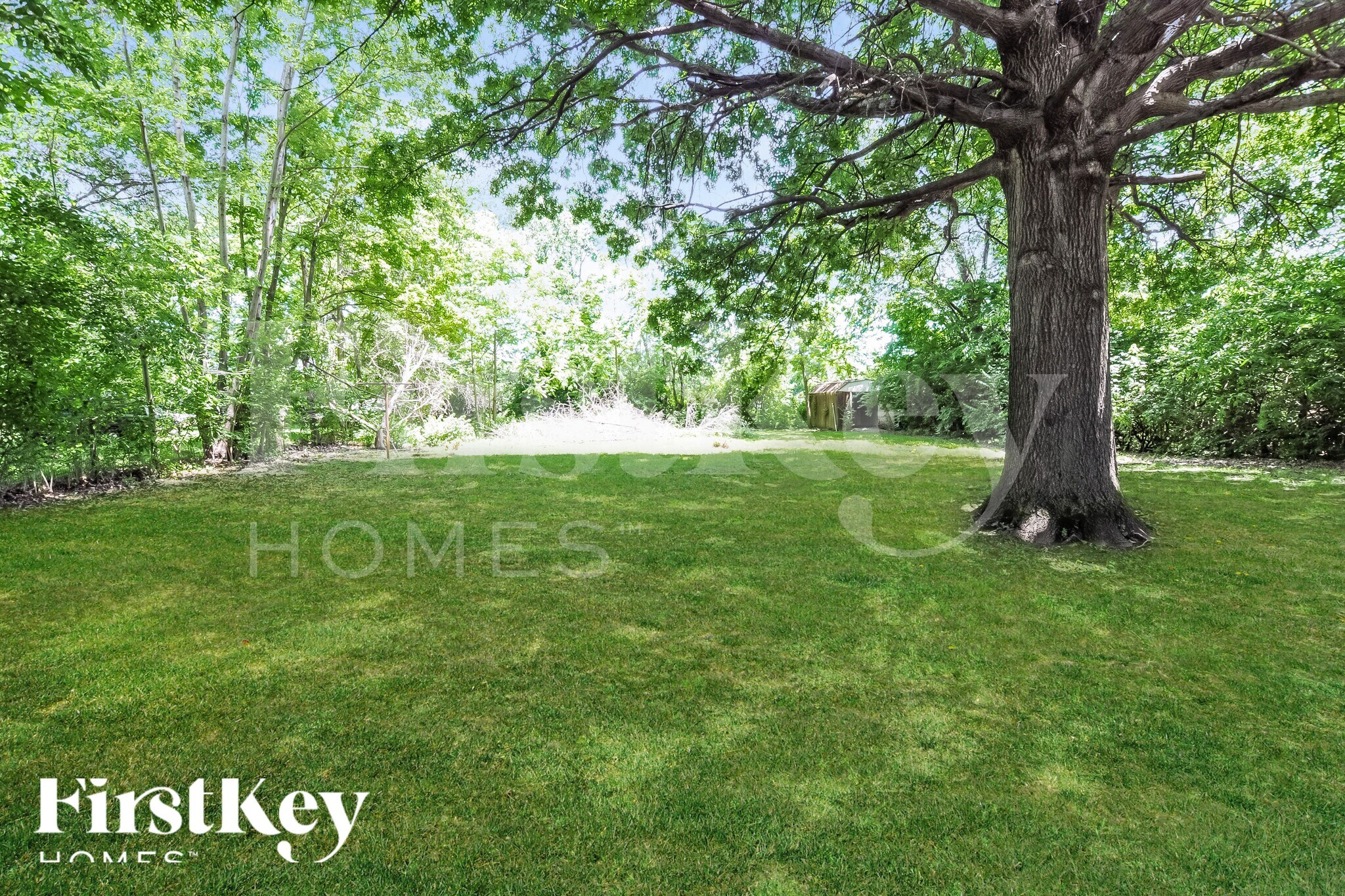 Building Photo - 11319 Bennington Ave