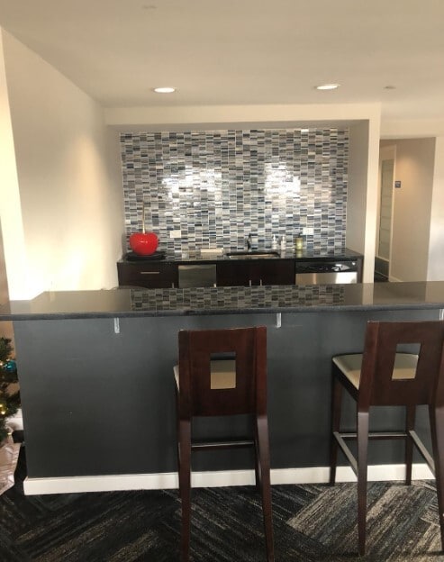 Community Room - 110 Somerset St Unit 2109