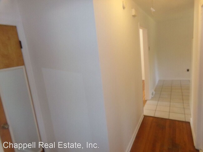 Building Photo - 2 br, 1 bath House - 15711 S. Crater Rd.