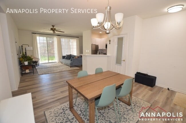 Building Photo - 504 Mathias Hammond Way