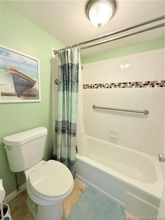 Building Photo - 9940 S Ocean Dr