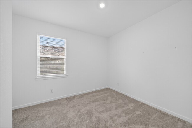 Building Photo - 9723 Pettus Crk Dr