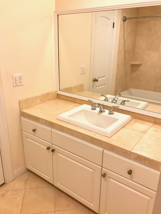New bathroom - 1720 Ardmore Ave