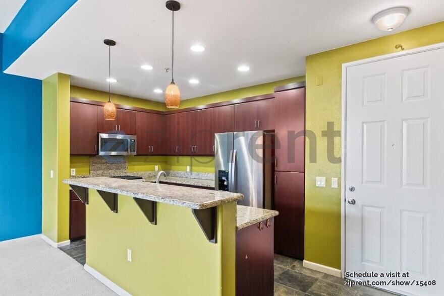 Building Photo - 1101 S Main St