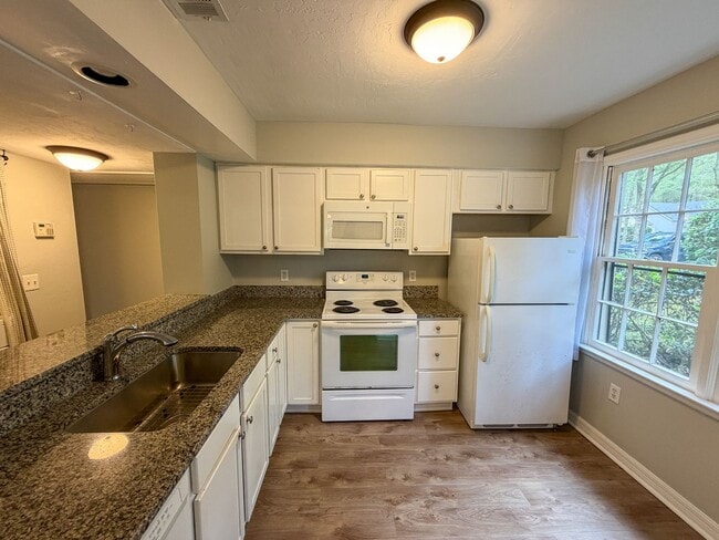 Building Photo - 5324 SW 88 Ct