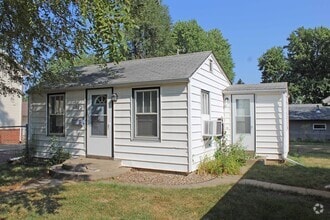 Building Photo - 1-Bedroom, 1-Bath House for Rent