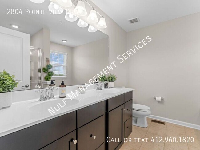Building Photo - 2804 Pointe View Dr