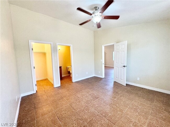 Building Photo - 1071 S Potro Ave