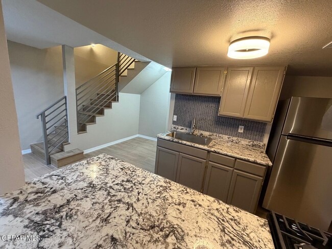 Building Photo - 3585 Waterspring Way