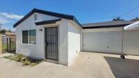 Building Photo - s328