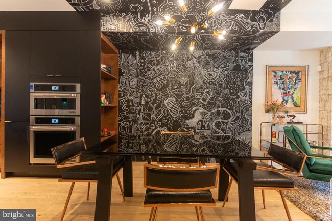 Building Photo - 1631 Montello Ave NE