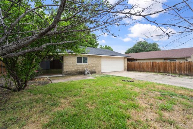 Building Photo - 5061 Amhurst Ln