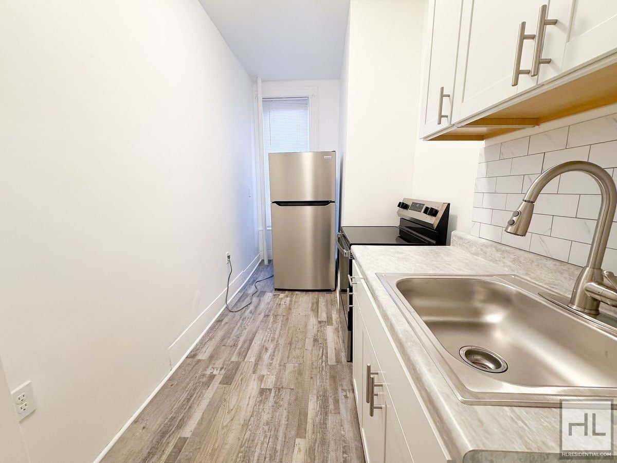 Building Photo - MACON STREET