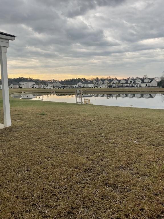 Building Photo - 8147 Forest Edge Dr