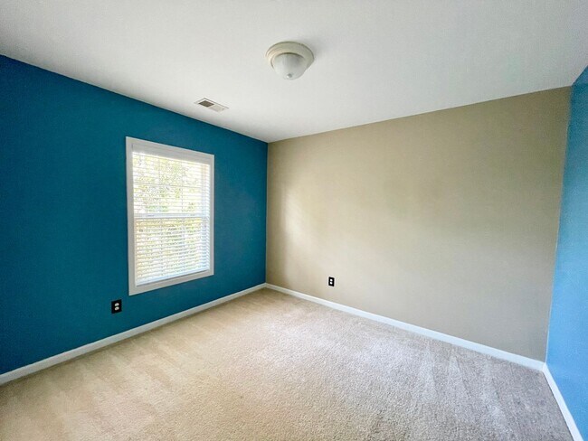 Building Photo - West Columbia