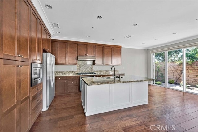 Building Photo - 115 Rodeo