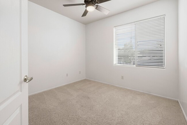 Building Photo - Beautiful 4 Bedroom 3 Bath Home in Vail