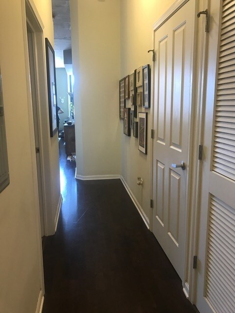 Building Photo - 1464 S Michigan Ave