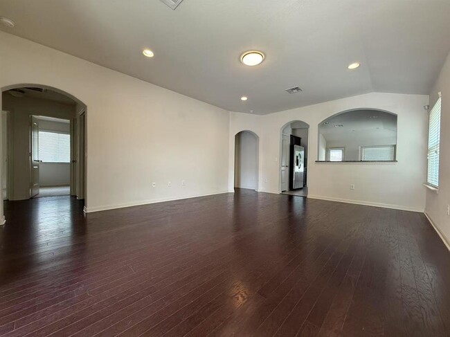 Building Photo - 1604 Colorado Bend Dr