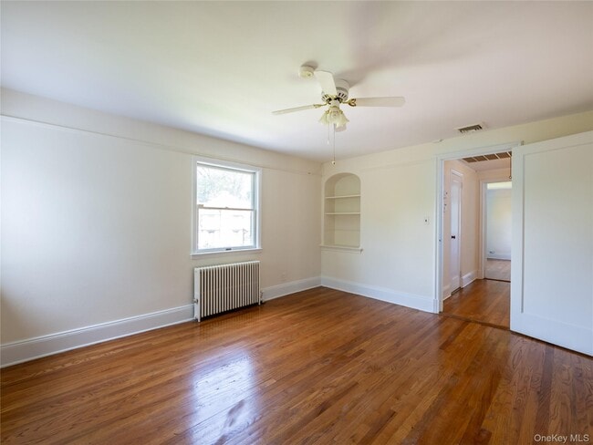 Building Photo - 91 Pickwick Rd
