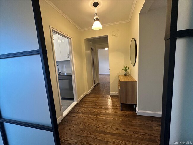 Building Photo - 98-76 Queens Blvd