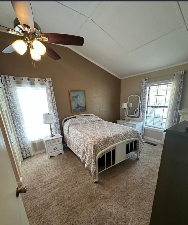 Building Photo - 2301 Hollister Rd