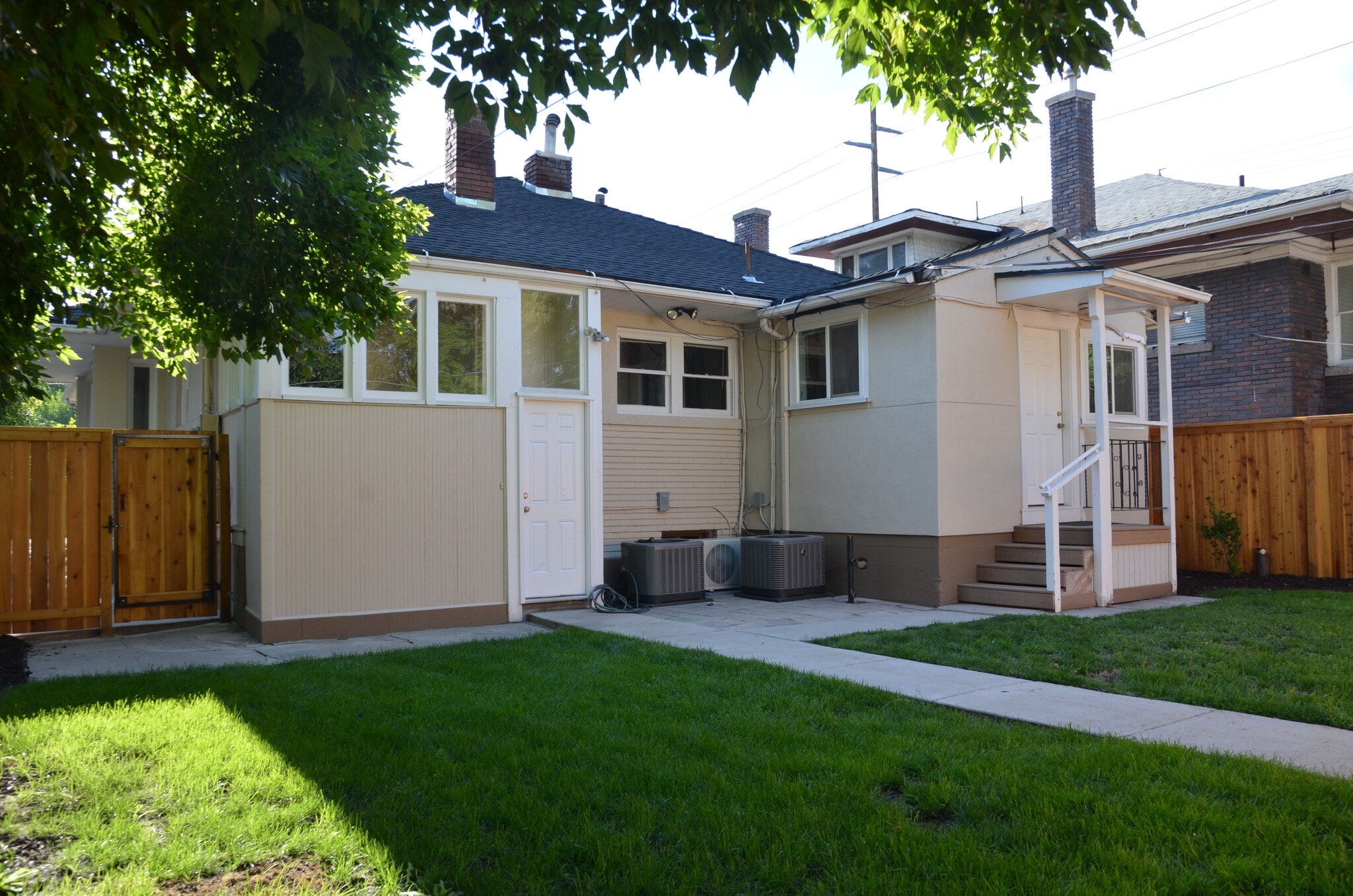 Building Photo - 807 S 500 E