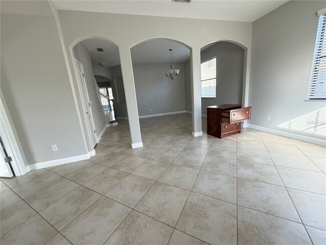 Building Photo - 2069 Nerva Rd