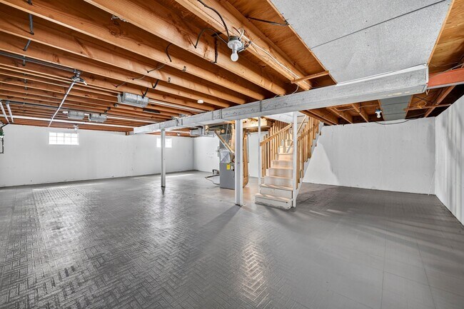 Building Photo - 8106 Fawn Ave