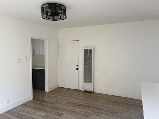 Building Photo - HOBART BLVD INC