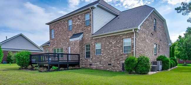 Building Photo - Beautiful home in Longcreek Plantation- Heritage Forest