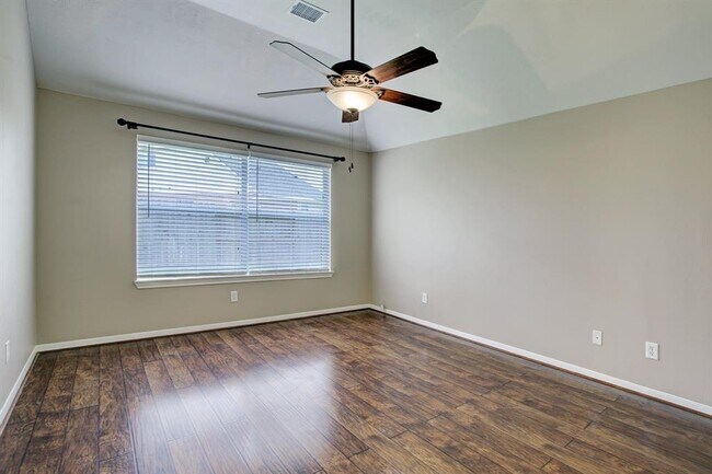 Building Photo - 24419 Travis House Ln