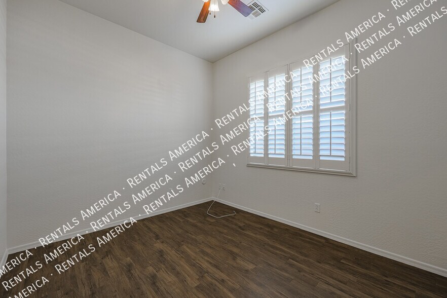 Building Photo - 16218 N 182nd Ln