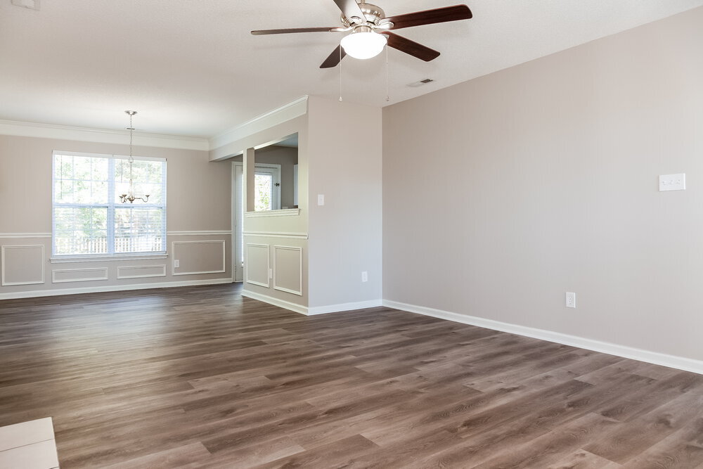 Building Photo - 14049 Southbridge Forest Dr