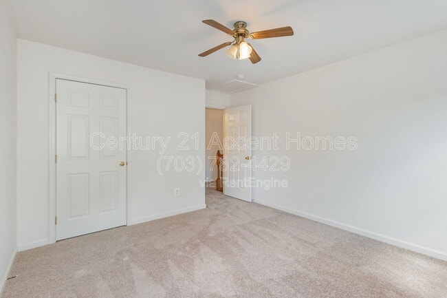 Building Photo - 9780 Lorraine Carol Way