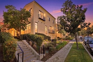 Building Photo - 4433 Owens St