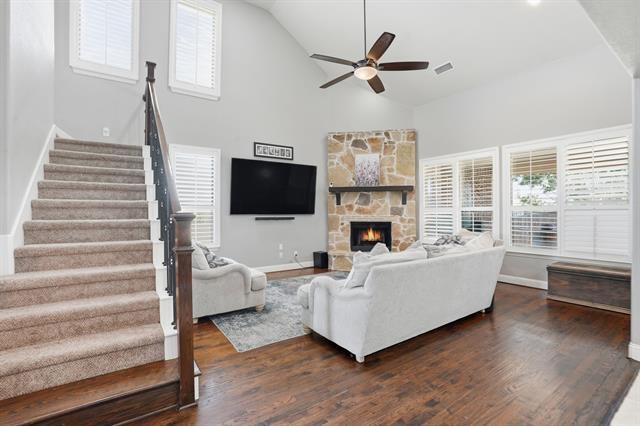 Building Photo - 1413 Nutmeg Ct