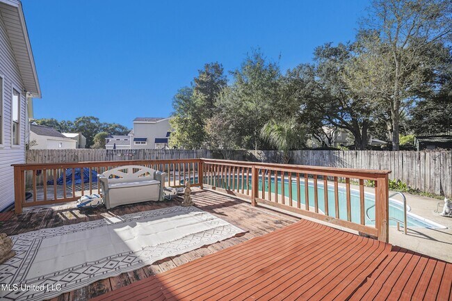 Building Photo - 4409 Shadow Wood Cir