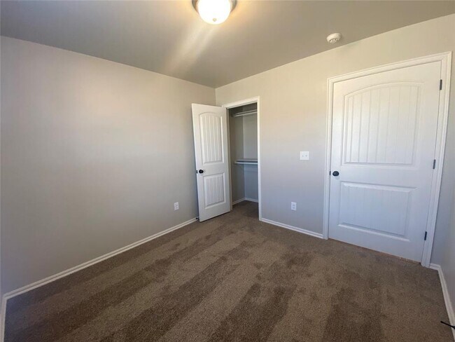 Building Photo - 4509 Black Mesa Ln