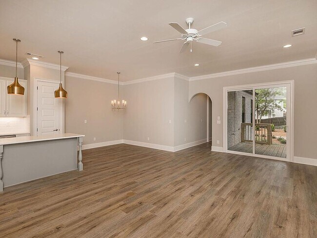Building Photo - Gorgeous New Townhomes