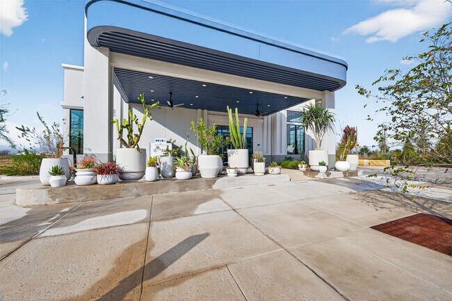 Building Photo - 1213 Mercantile St