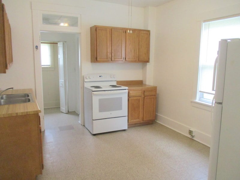 Building Photo - 1411 Beaver Rd